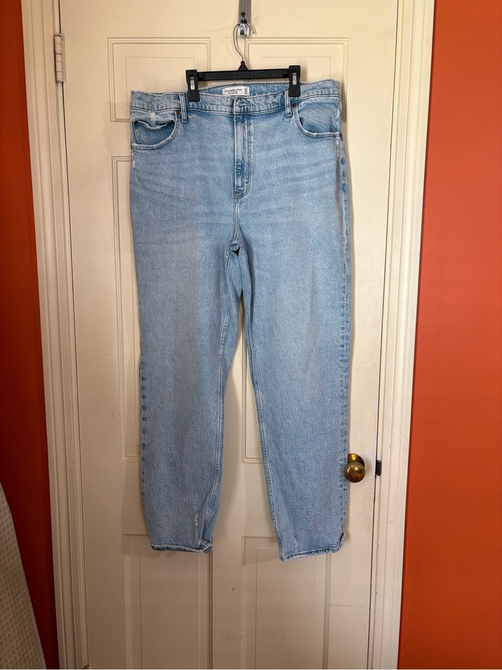 Abercrombie & Fitch Curve Love The '90s Straight Ultra High Rise Jeans Size 18 L